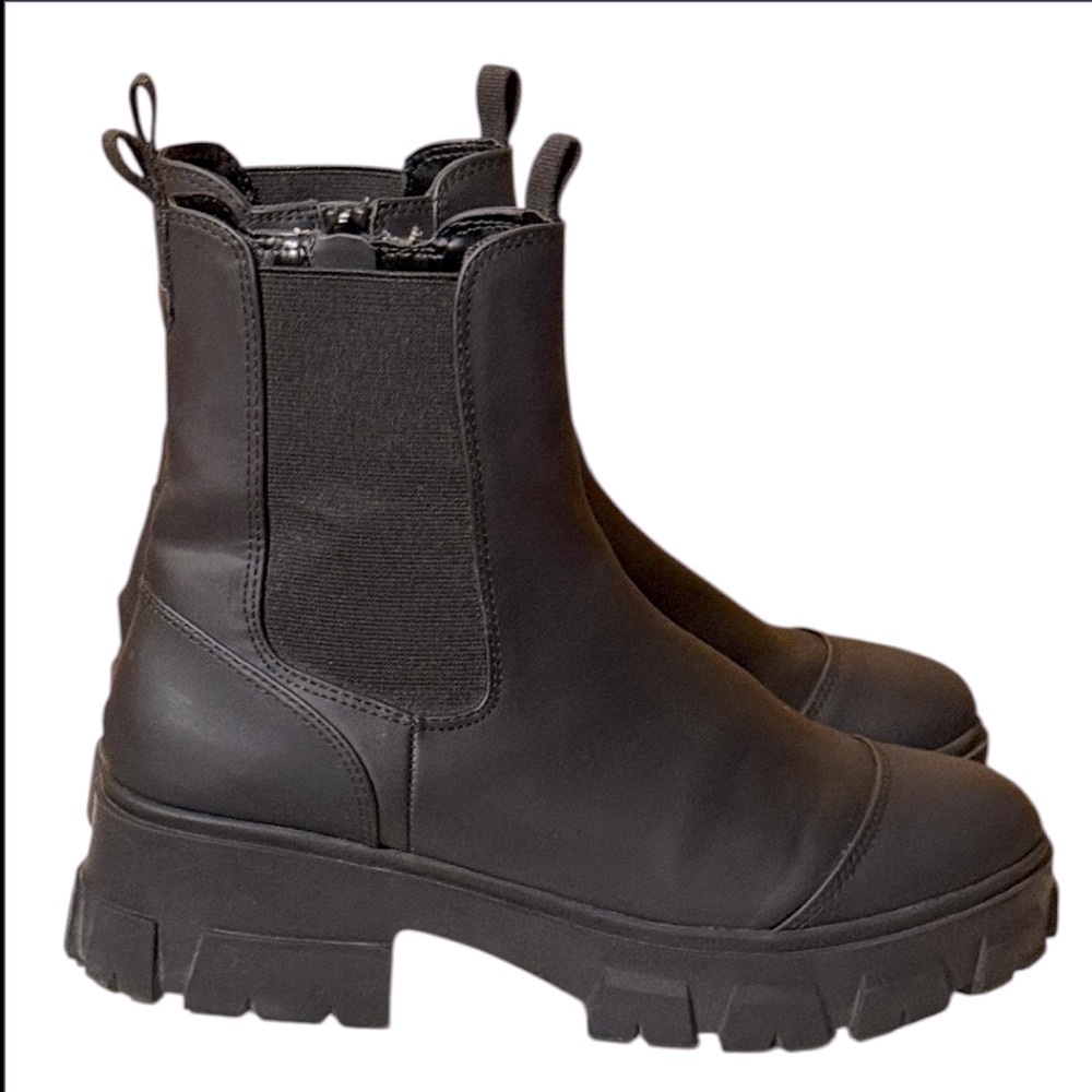 Faux Black Leather Chunky Ankle Boots - Picture 4 of 7